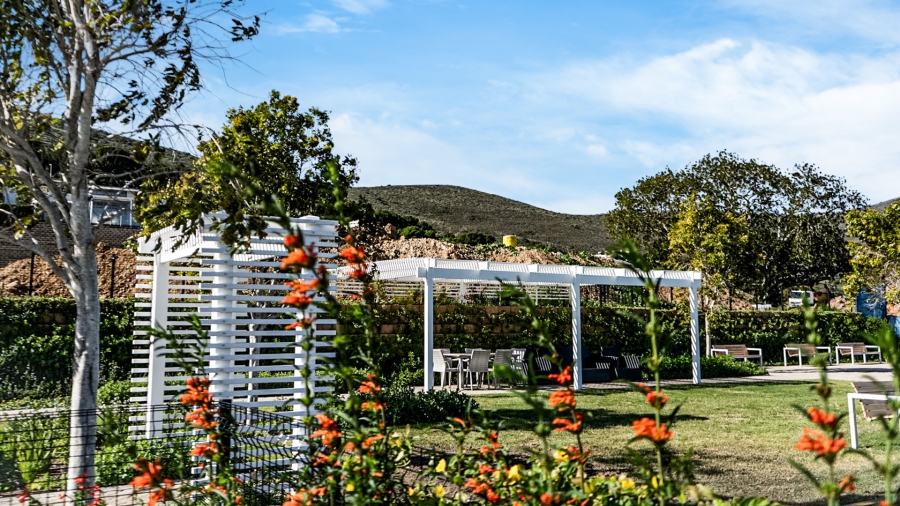 2 Bedroom Property for Sale in Plattekloof Western Cape